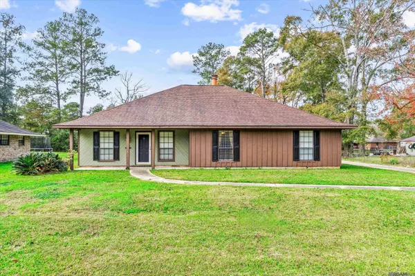 15117 Wilmington Dr, Pride, LA 70770