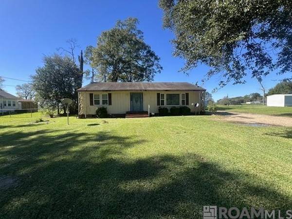 10370 Old Highway 77, Maringouin, LA 70757