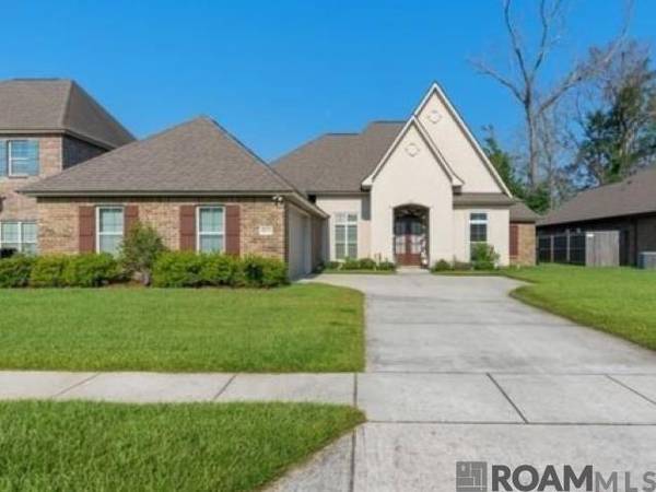 18133 River Landing Dr, Prairieville, LA 70769