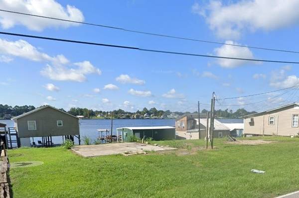 6859 Island Dr, Jarreau, LA 70749