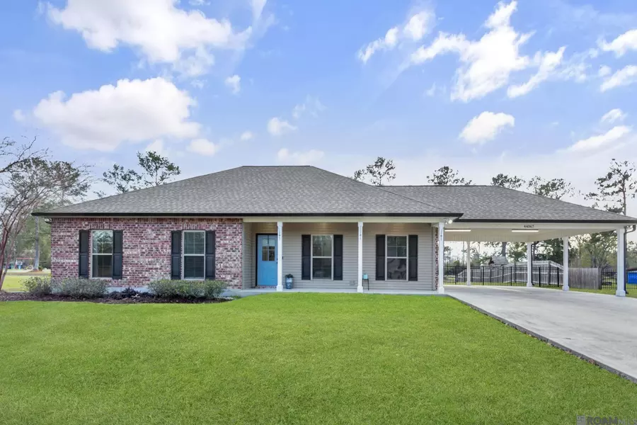 44067 Lebeau Rd, St Amant, LA 70769