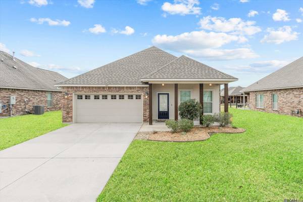 3717 Union Dr, Addis, LA 70710