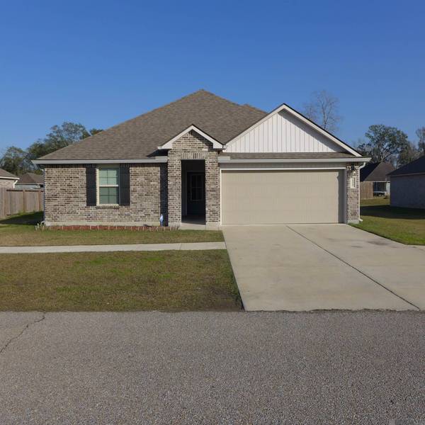 1222 S Pecan Grove Ave, Gonzales, LA 70737