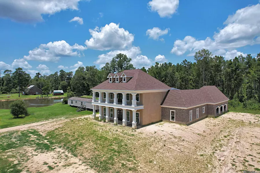 22231 Kristi Ln, Holden, LA 70744