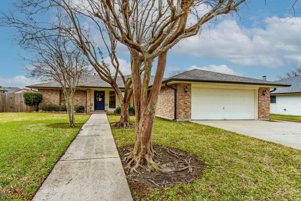 210 Tiger Tail Rd, Houma, LA 70360