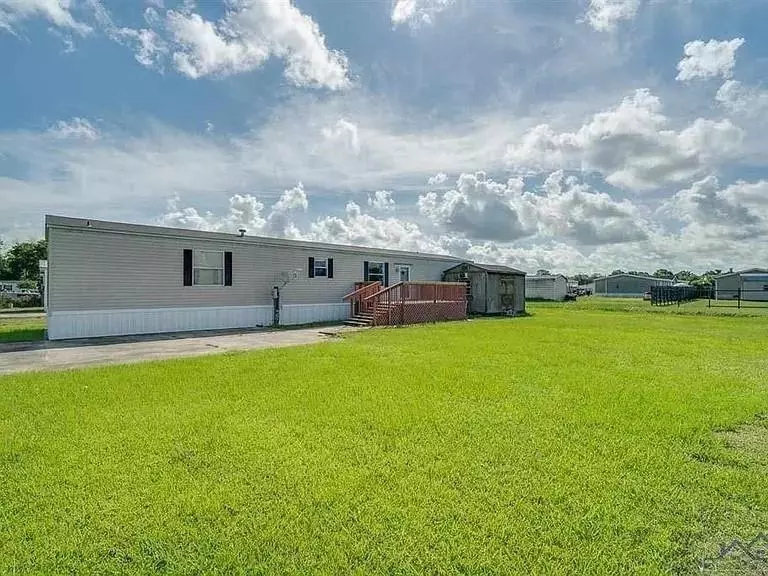 266 Mia Dr, Gray, LA 70359