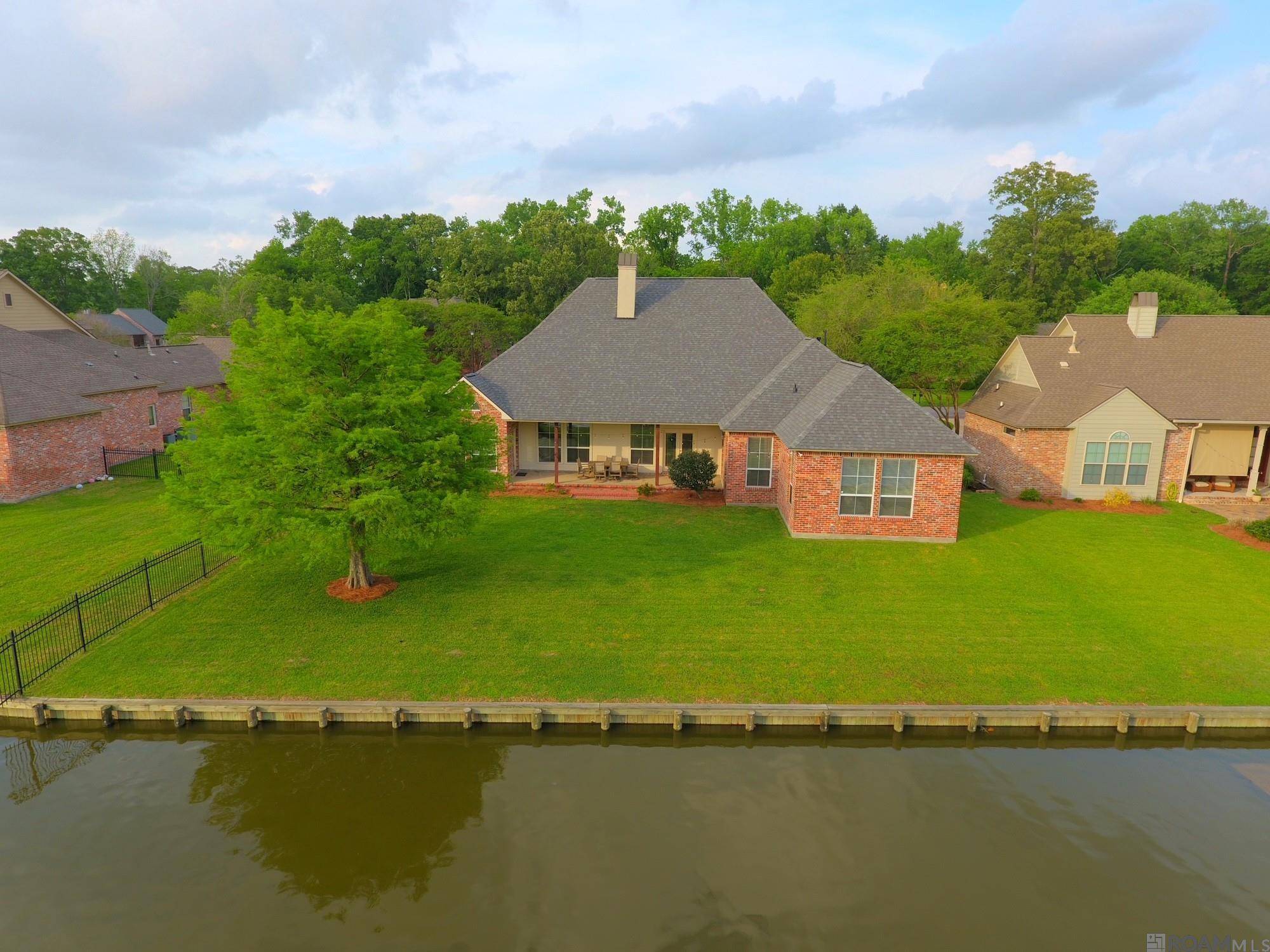 Baton Rouge, LA 70820,3030 Laurel Plantation Ave