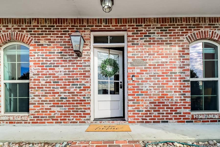 13019 N Vieux Carre Circle, Baton Rouge, LA 70818