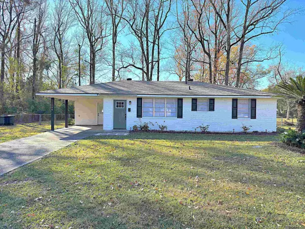 11244 Tams Dr,  Baton Rouge,  LA 70815