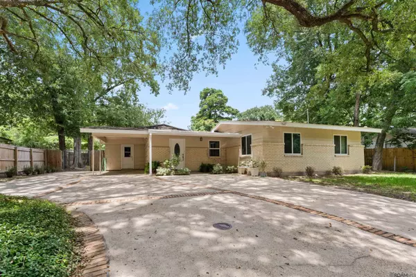9147 Baker Dr, Baton Rouge, LA 70809