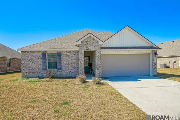 13048 Fowler Dr, Denham Springs, LA 70706