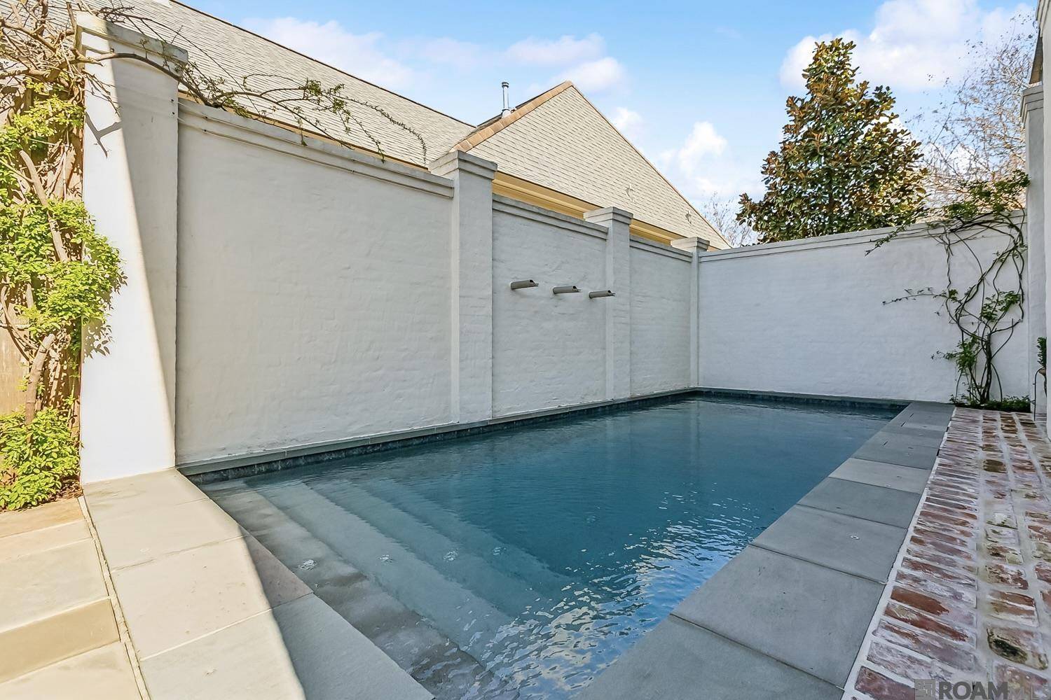 Baton Rouge, LA 70810,8032 Settlers Cir