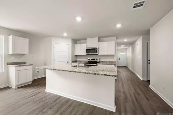 Baker, LA 70714,5421 Canova Ct