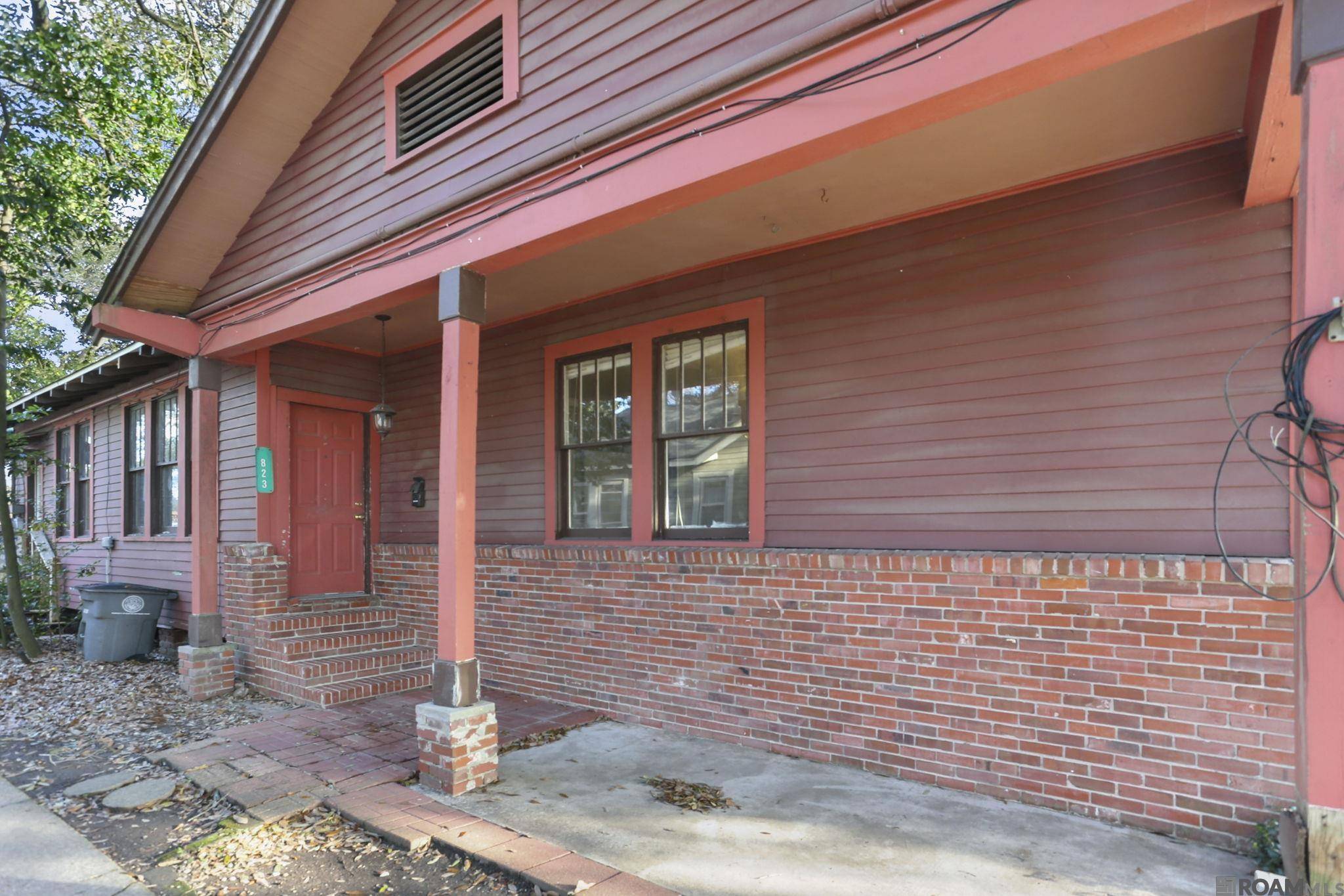 Baton Rouge, LA 70806,823 S Eugene Dr