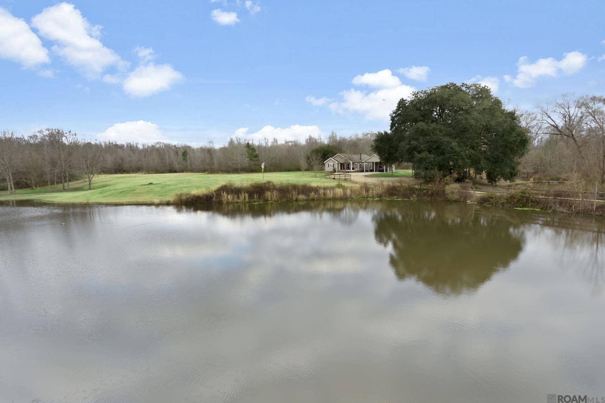 8924 Greenwood Rd, St Francisville, LA 70775