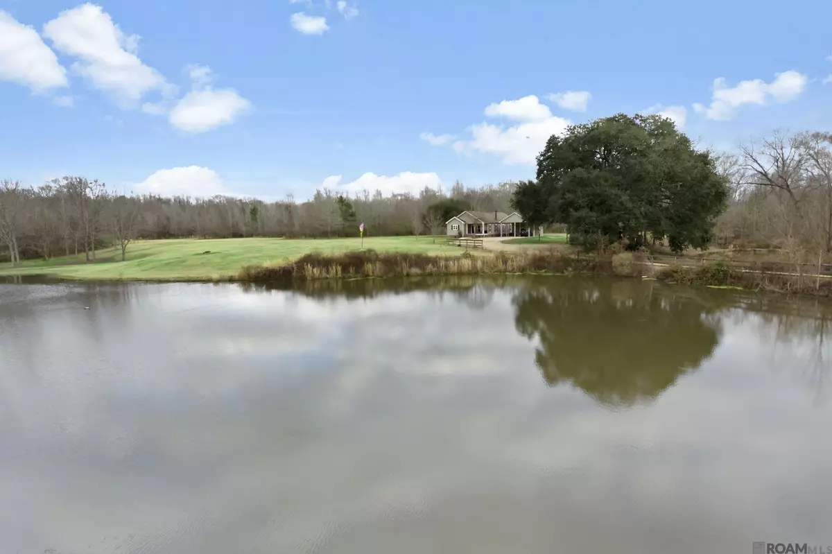 St Francisville, LA 70775,8924 Greenwood Rd