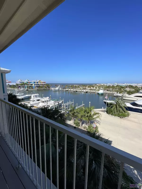 120 Carmen Lane ##RU 38, Grand Isle, LA 70358