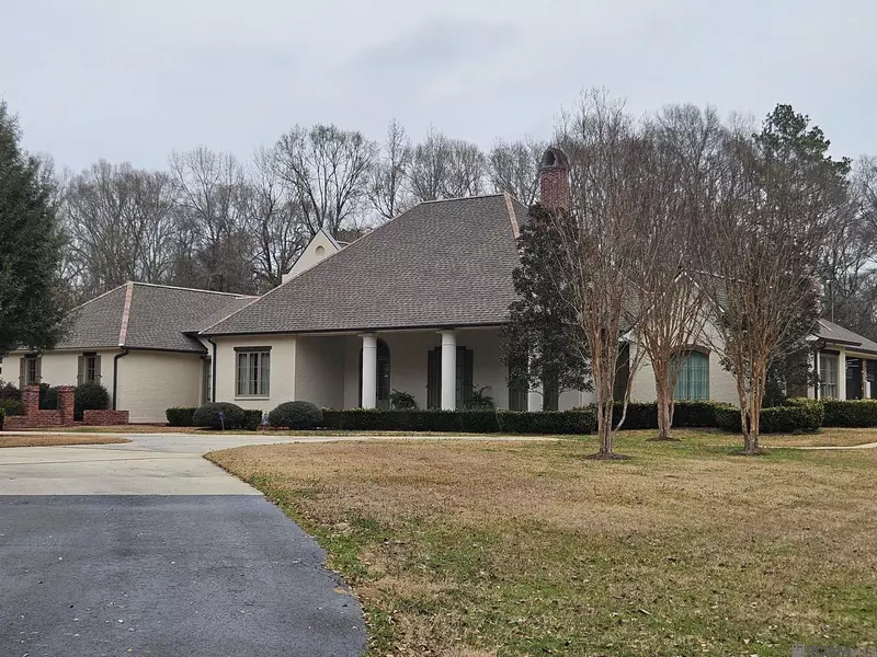 7304 La Hwy 421, St Francisville, LA 70775