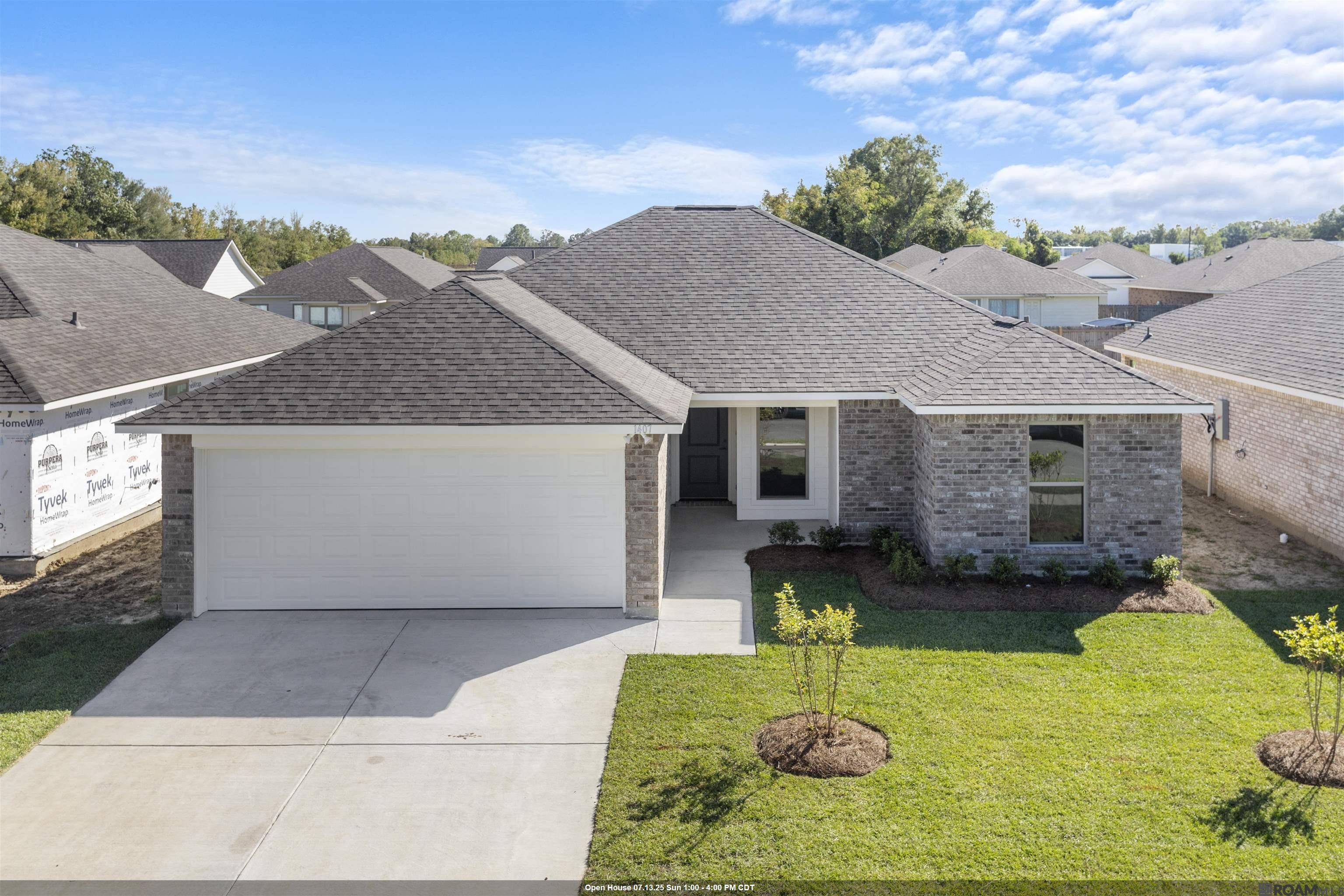 1323 West Amber Street, Gonzales, LA 70737
