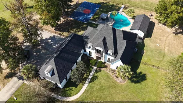 26343 E Highland Meadows Dr, Zachary, LA 70791