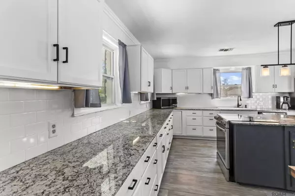 Zachary, LA 70791,4891 Lakewood Dr