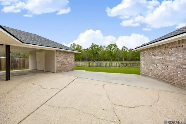 Port Allen, LA 70767,2415 Riverside Dr