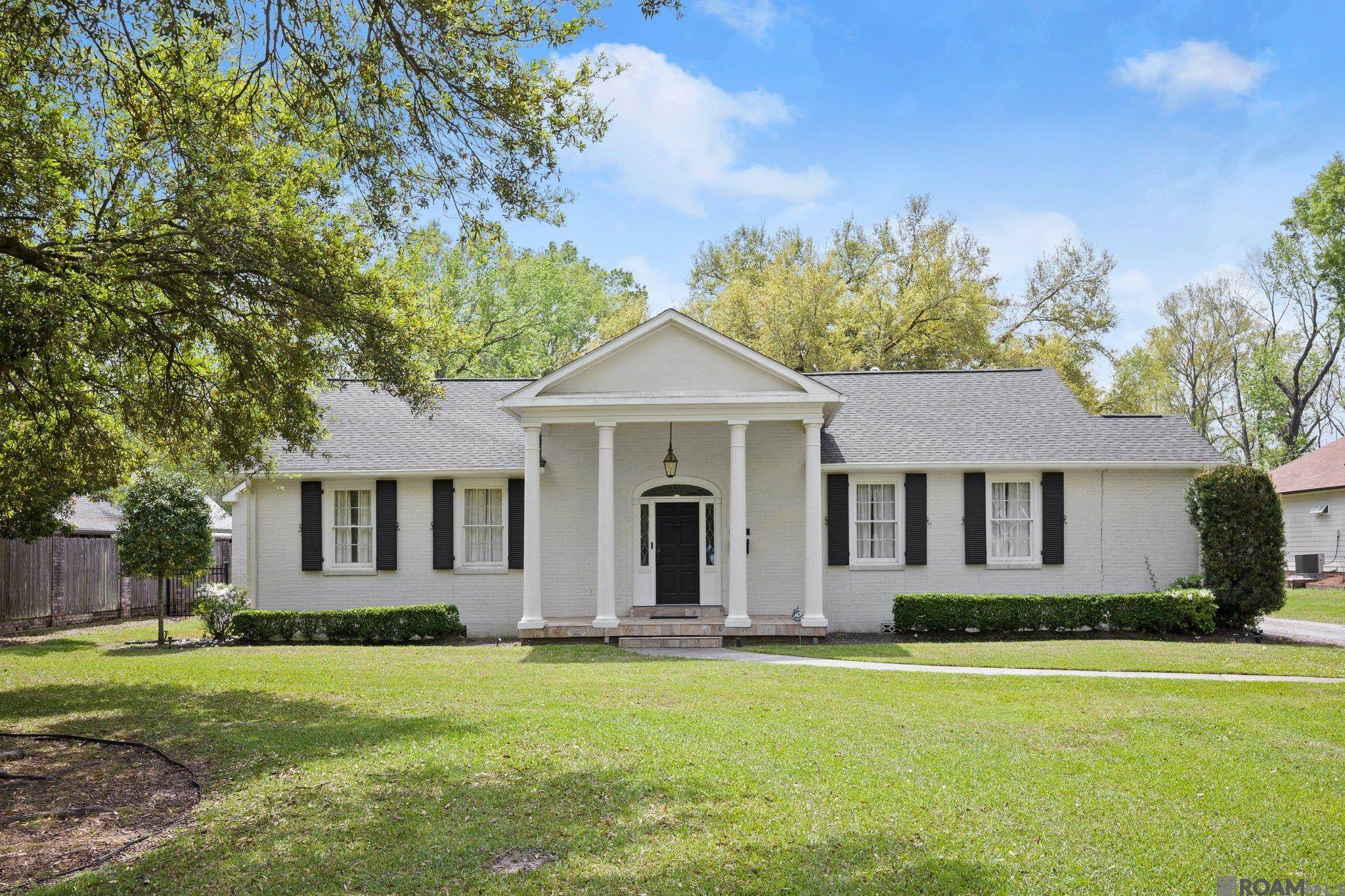 Denham Springs, LA 70726,434 NE Centerville St