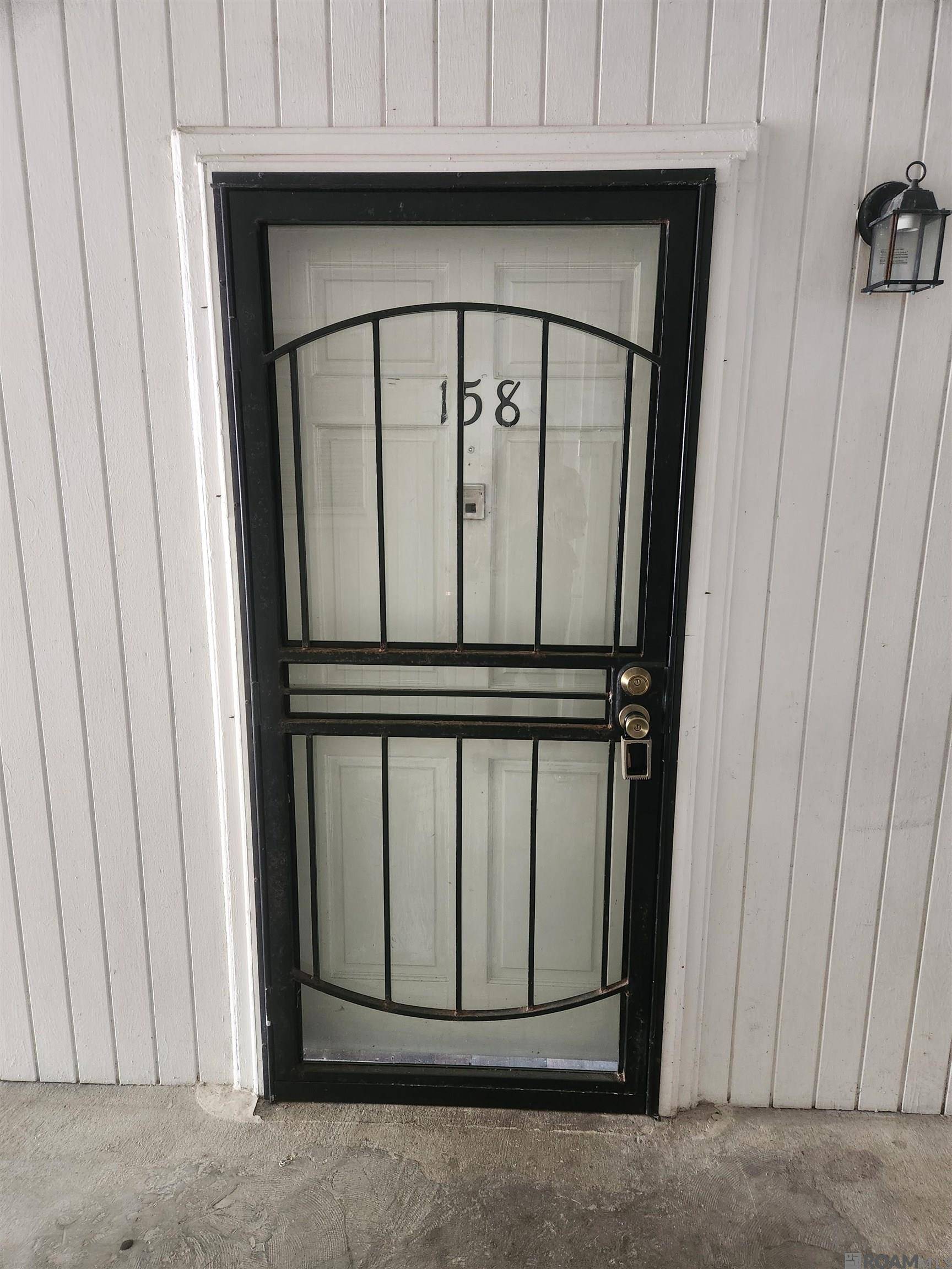 Baton Rouge, LA 70806,675 Wooddale Blvd ##158