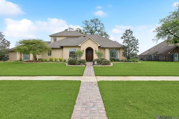 18005 Lakeside Dr, Greenwell Springs, LA 70739