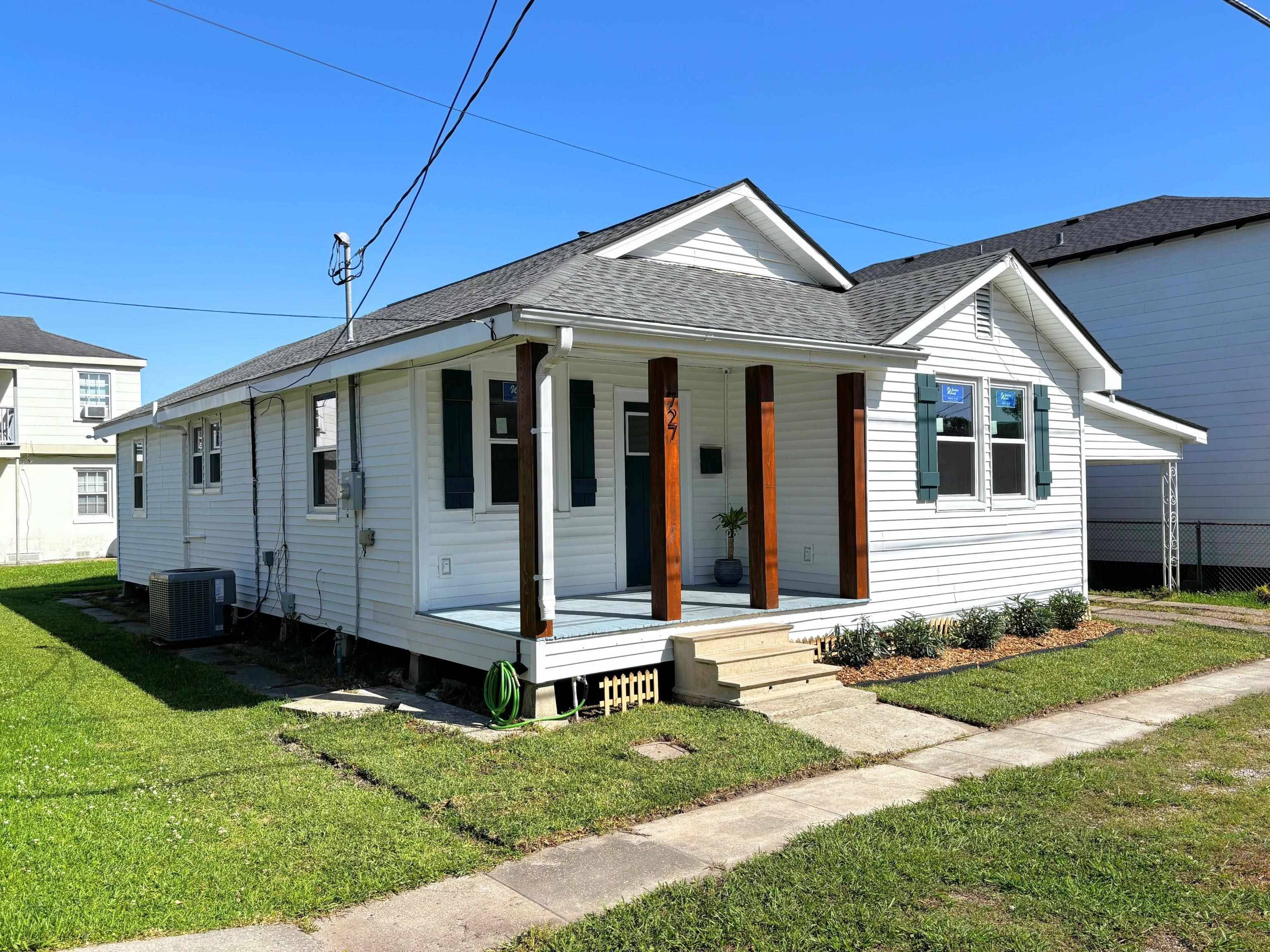 Thibodaux, LA 70301,727 Mcculla St