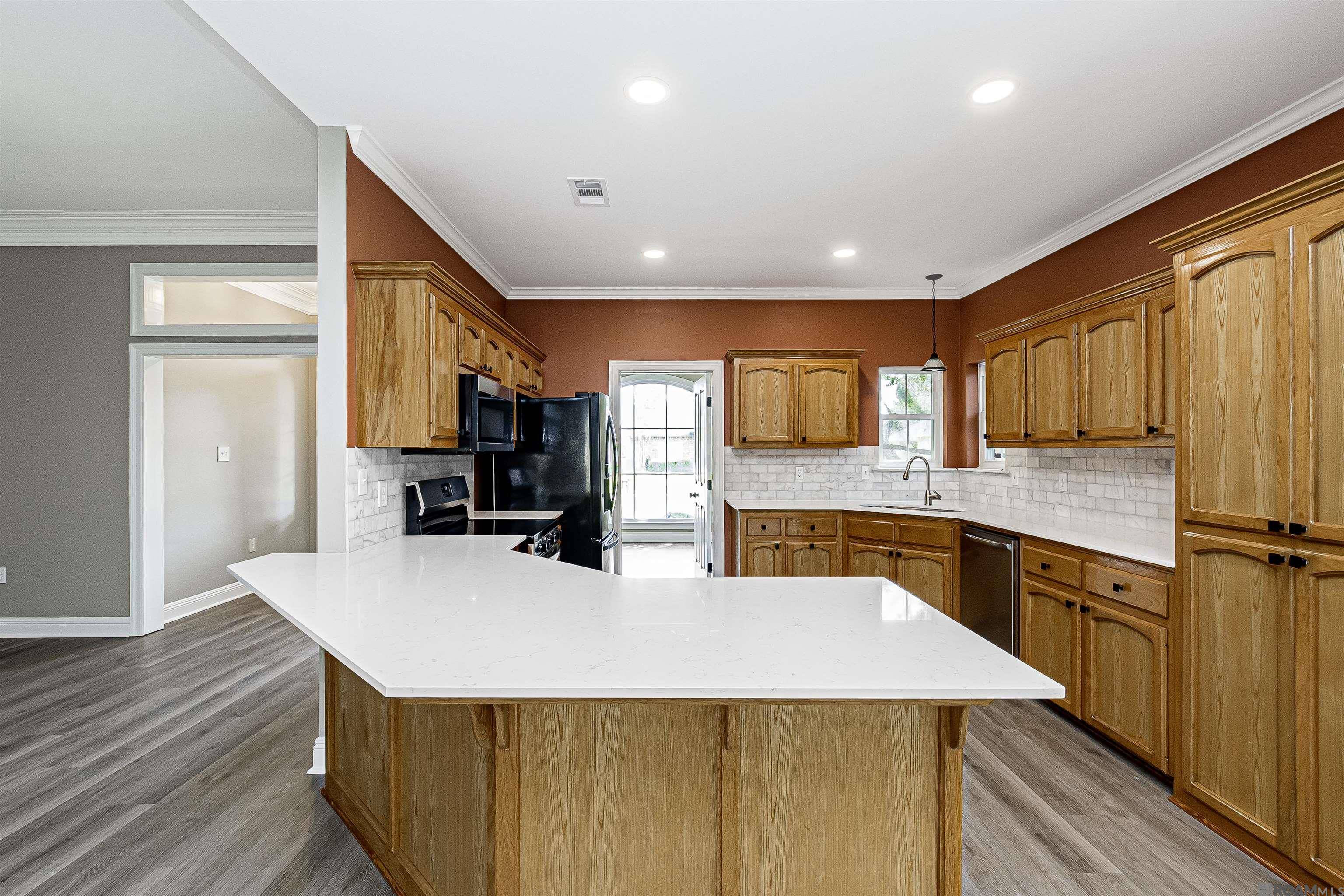 Saint George, LA 70809,10827 Pinebrook Ave