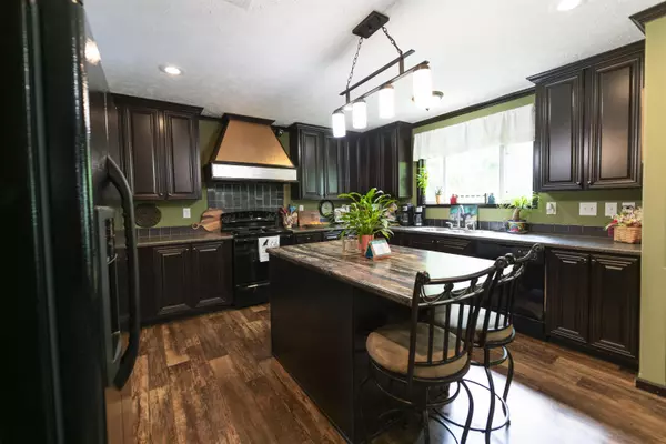 Gray, LA 70359,166 Turning Leaf Dr