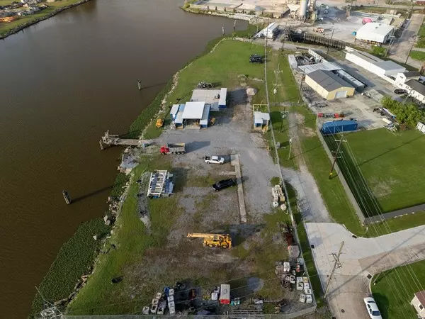 1717 Dunn St, Houma, LA 70360