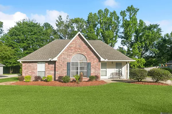 36287 Greenville Ave, Denham Springs, LA 70706