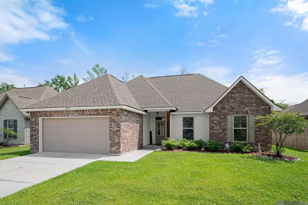40027 Trace Ave,  Prairieville,  LA 70769