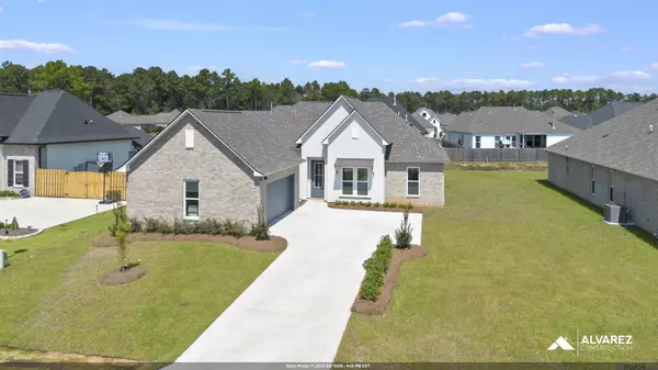 4064 Kelly Lake Ln, Madisonville, LA 70447