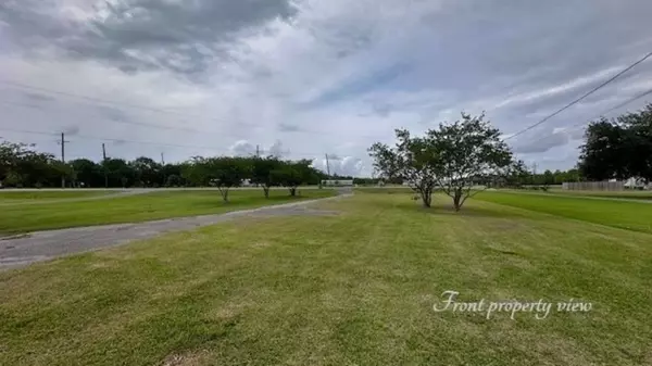 Labadieville, LA 70372,873 Highway 398