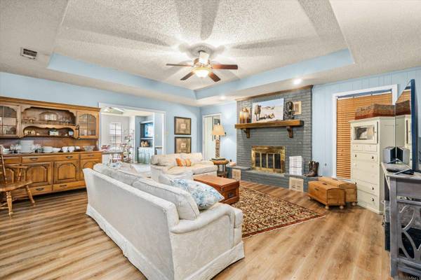 5853 Hickory Ridge Bl, Baton Rouge, LA 70817