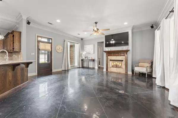 Greenwell Springs, LA 70739,16817 River Birch Ave