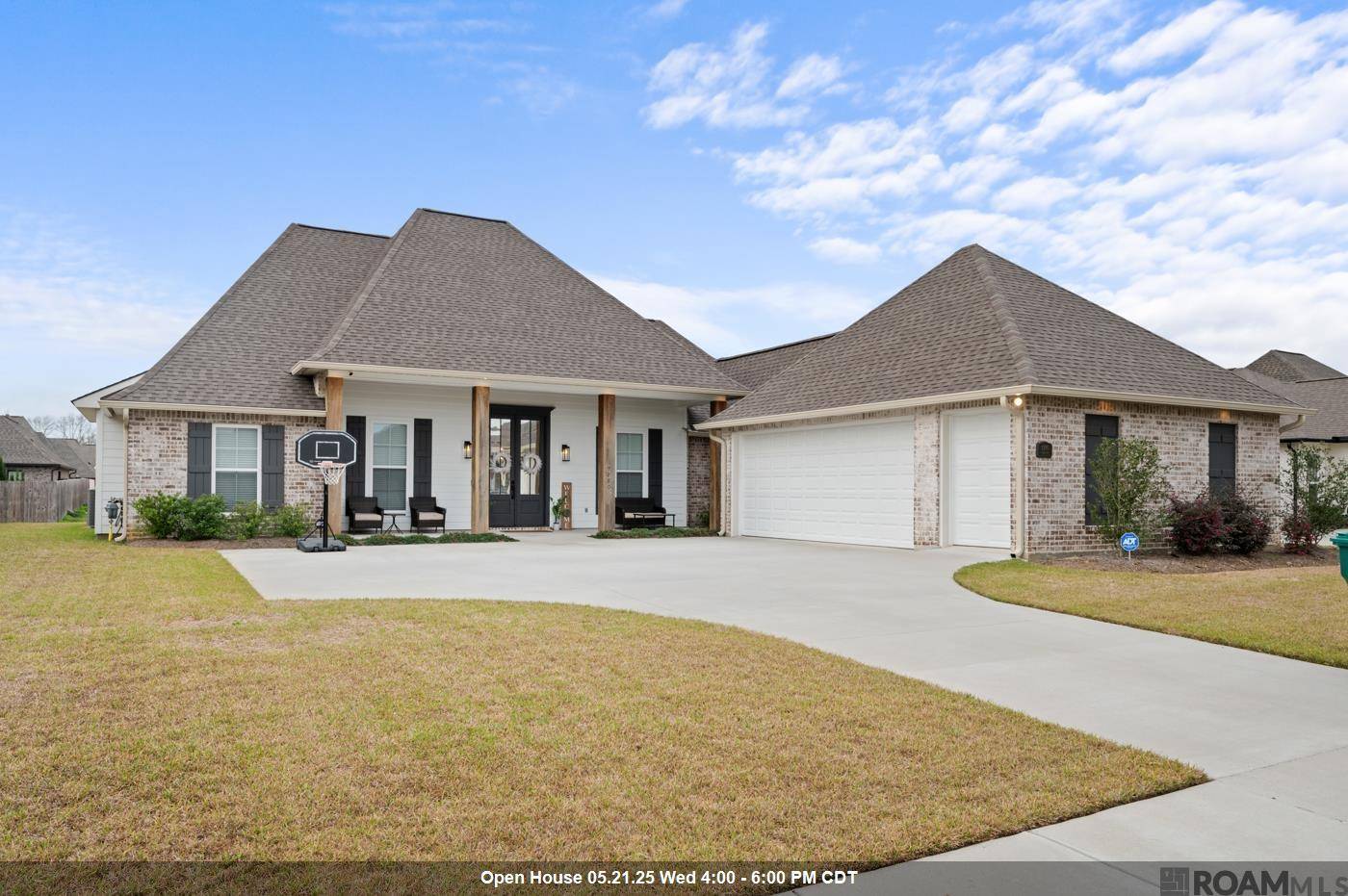 7280 Lillie Dr, Denham Springs, LA 70706