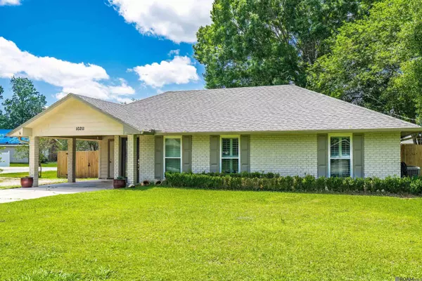 10211 Lake Park Ave,  Gonzales,  LA 70737