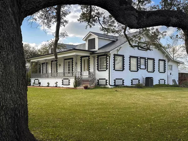 Bourg, LA 70343,4455 Hwy 24