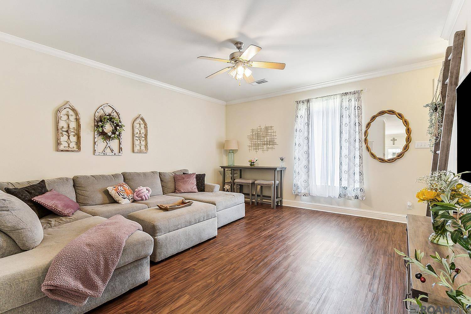 Baton Rouge, LA 70820,4000 Lake Beau Pre ##136
