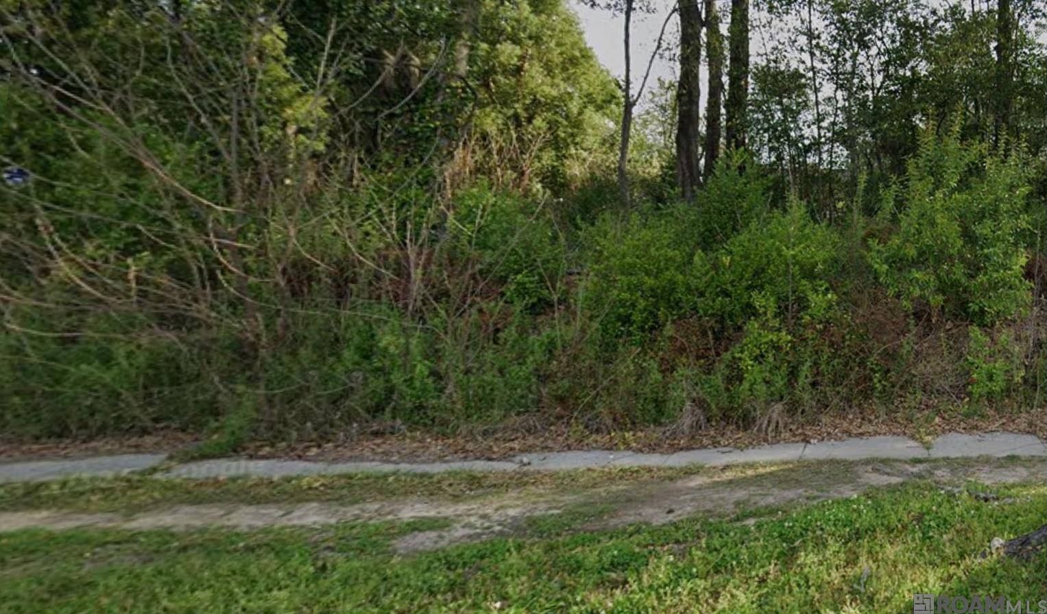 4411 Highland Rd, Baton Rouge, LA 70808