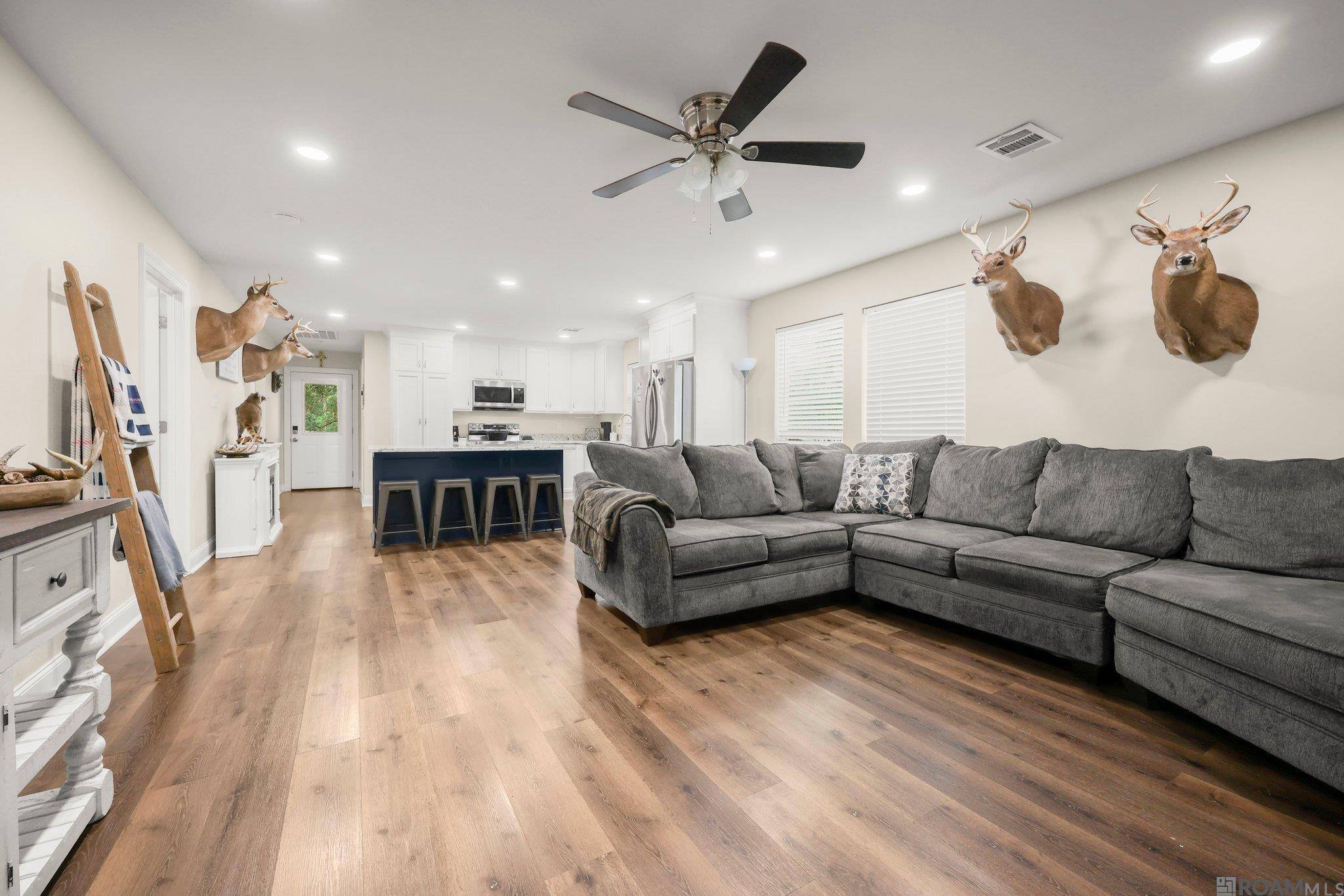St Amant, LA 70774,48259 Amite River Rd