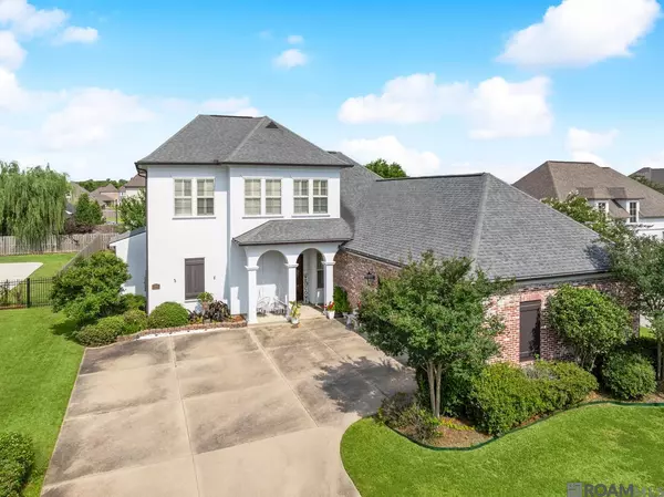3760 Club View Ct, Zachary, LA 70791