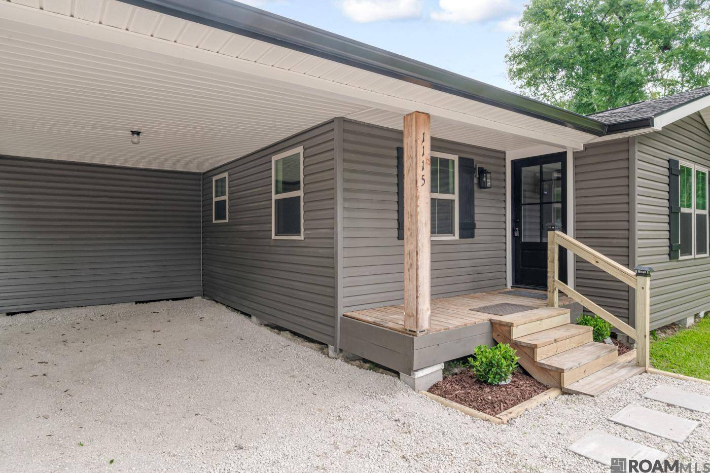 Denham Springs, LA 70726,1115 Aime St