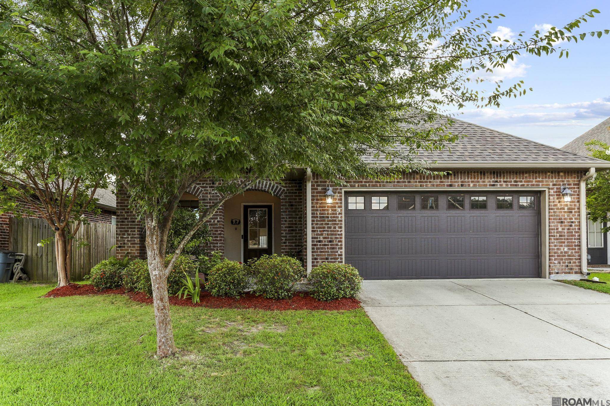 18341 Sunset Park Dr, Prairieville, LA 70769