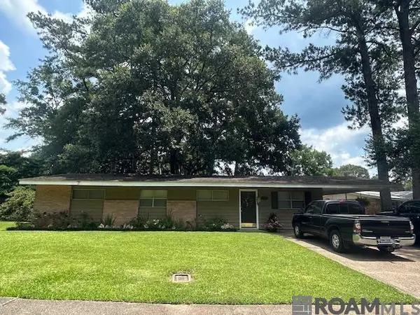 St Francisville, LA 70775,5224 Pine