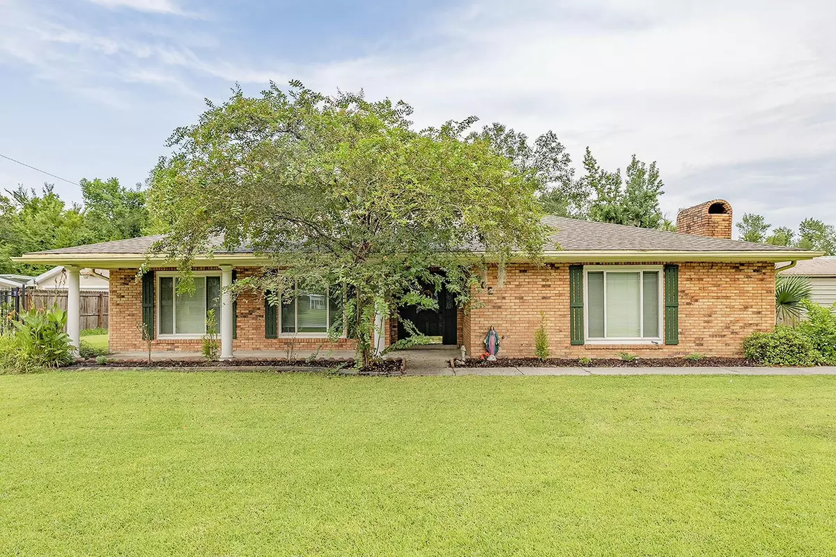 Houma, LA 70360,302 Lirette Street